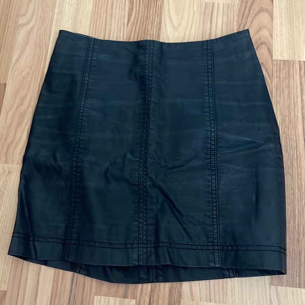 Free People Vegan Leather Mini skirt